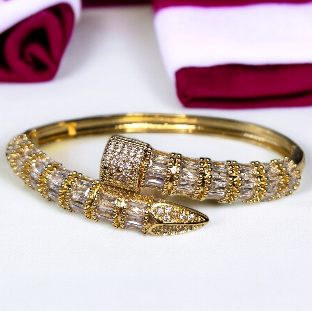 Chunky Luxury 18k Gold Plated Nail Zircon Crystal Bracelet